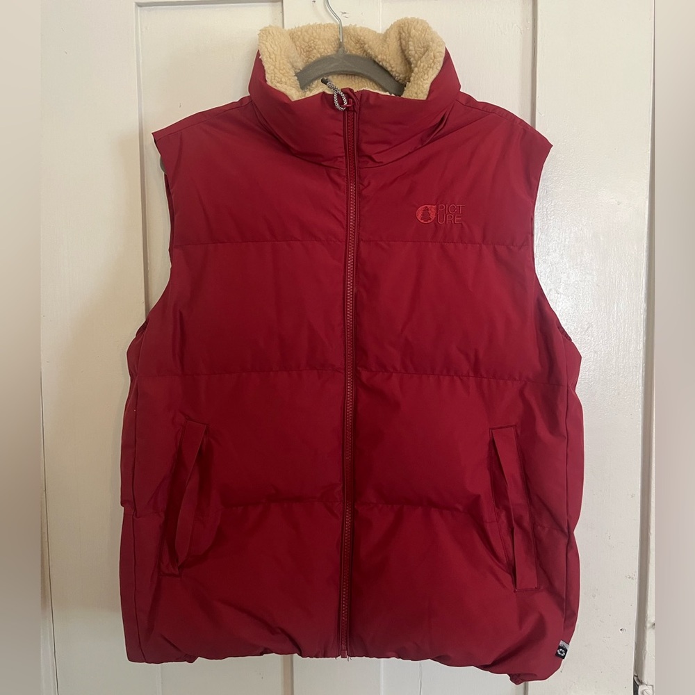 Picture Women’s Red Puffer Vest With Sherpa Lining